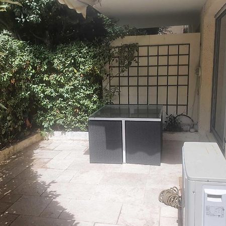 Charming 42M With Terrace In The City Center Saint-Tropez Esterno foto
